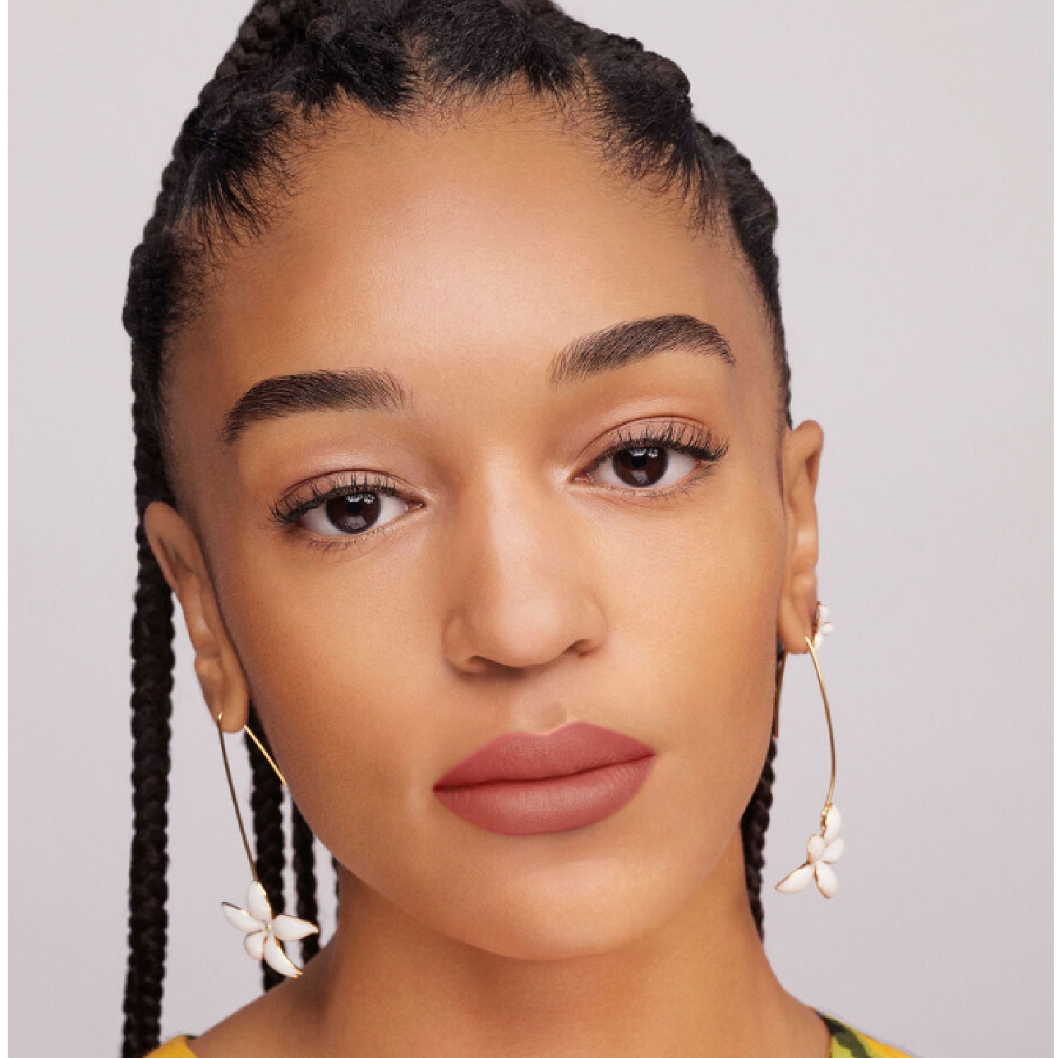 FABULOUS KISS LIPSTICK  BLUR MATTE (LABIAL EFECTO MATE)